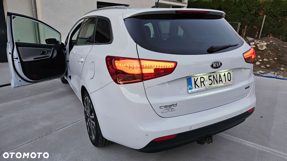 Kia Ceed Cee'd 1.6 CRDi M - 32