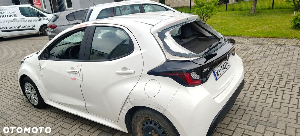Toyota Yaris 1.0 Active - 4