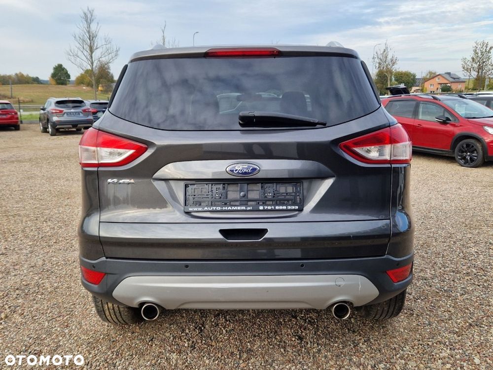 Ford Kuga 2.0 TDCi 2x4 Business Edition - 32