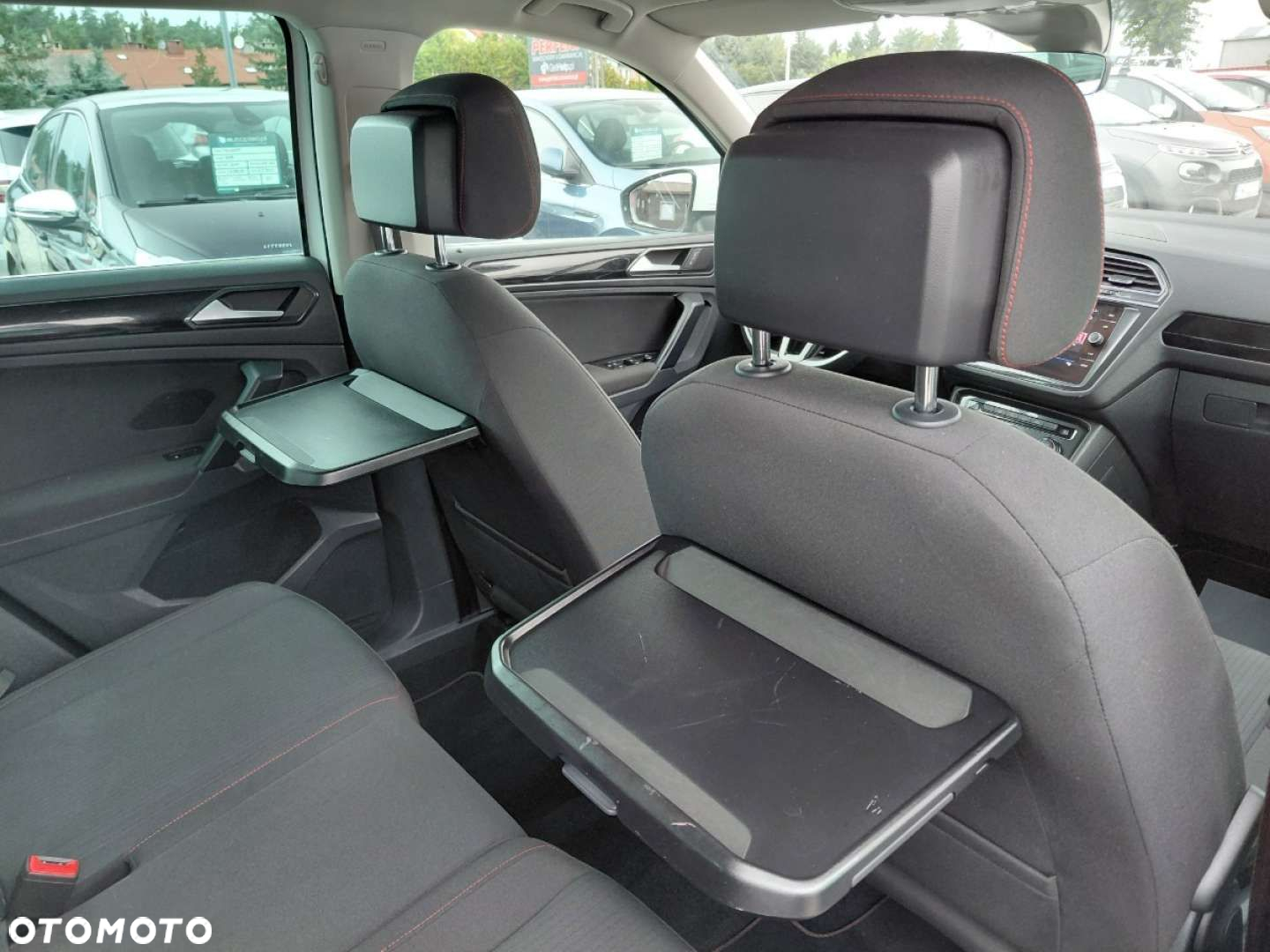 Volkswagen Tiguan - 19