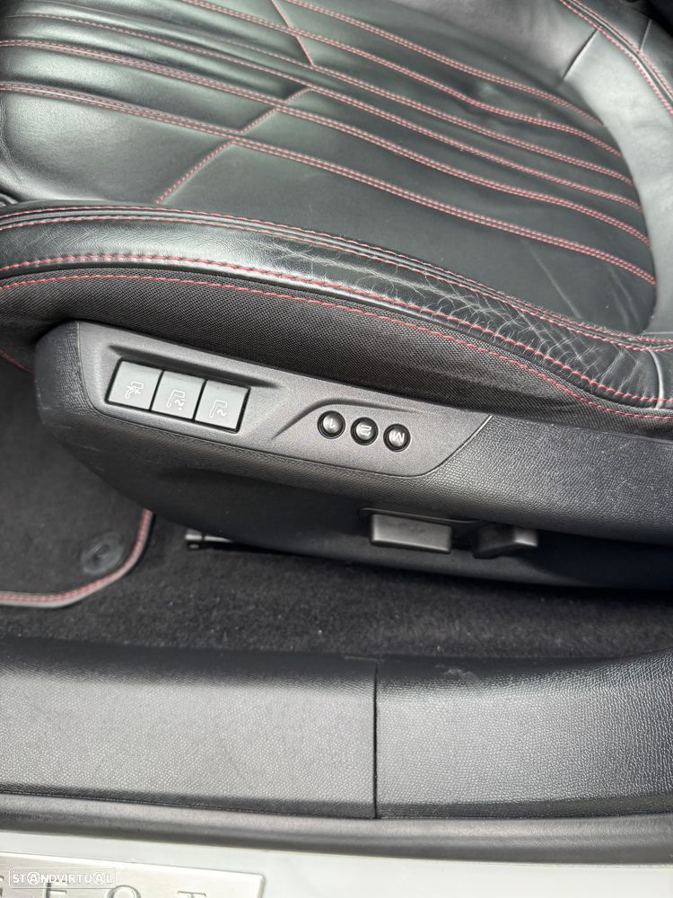 Peugeot 308 SW - 12