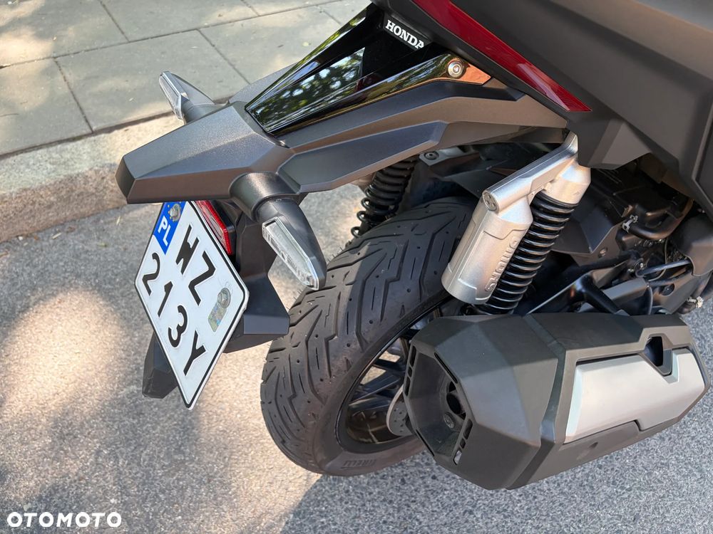 Honda ADV350 - 9