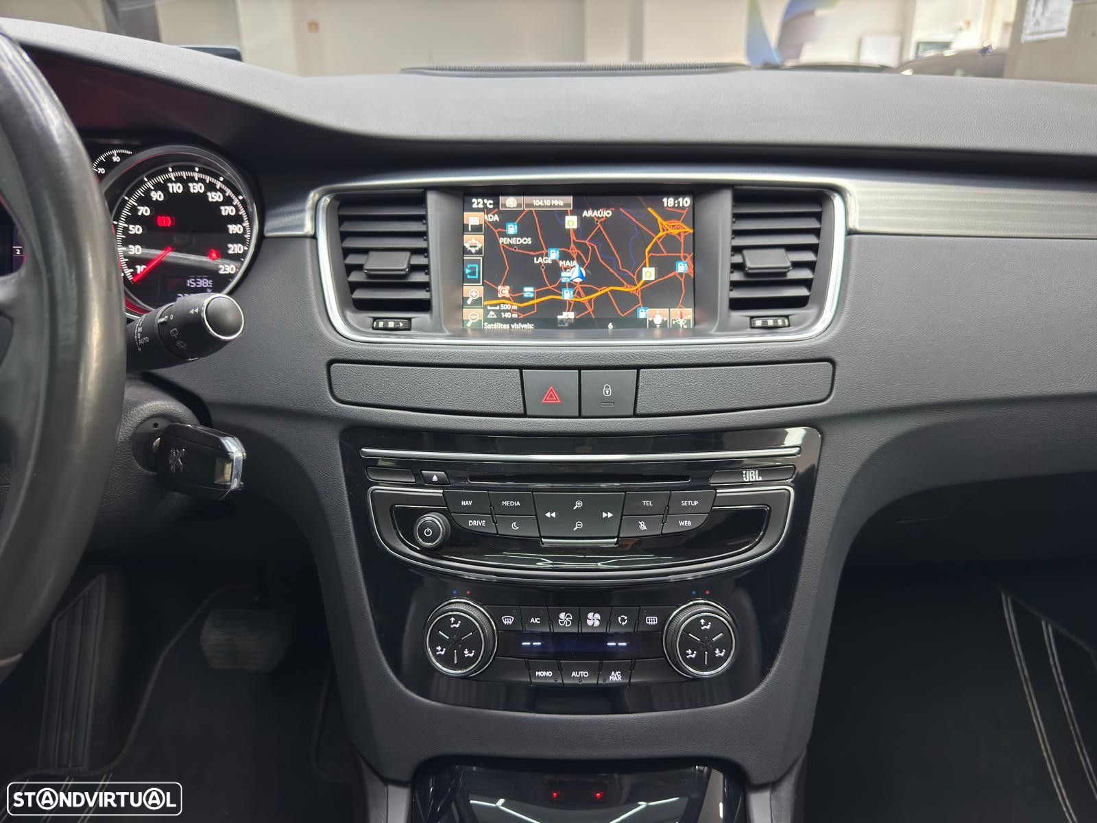 Peugeot 508 RXH 2.0 HDi Hybrid4 Limited Edition 2-Tronic - 30