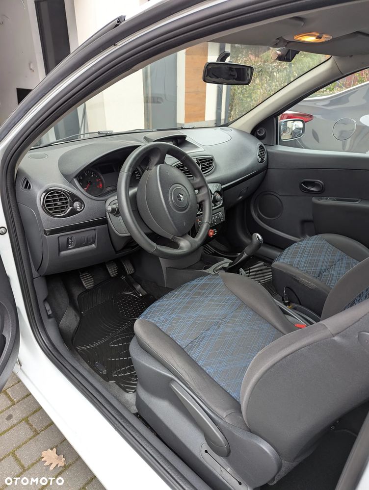 Renault Clio - 34