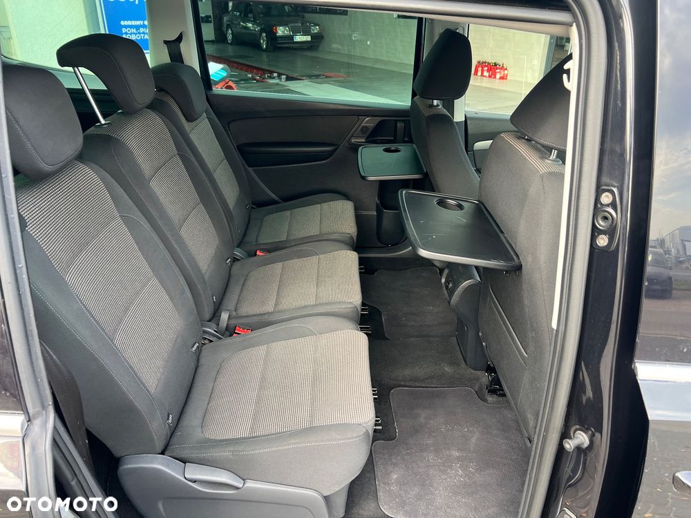 Volkswagen Sharan - 22