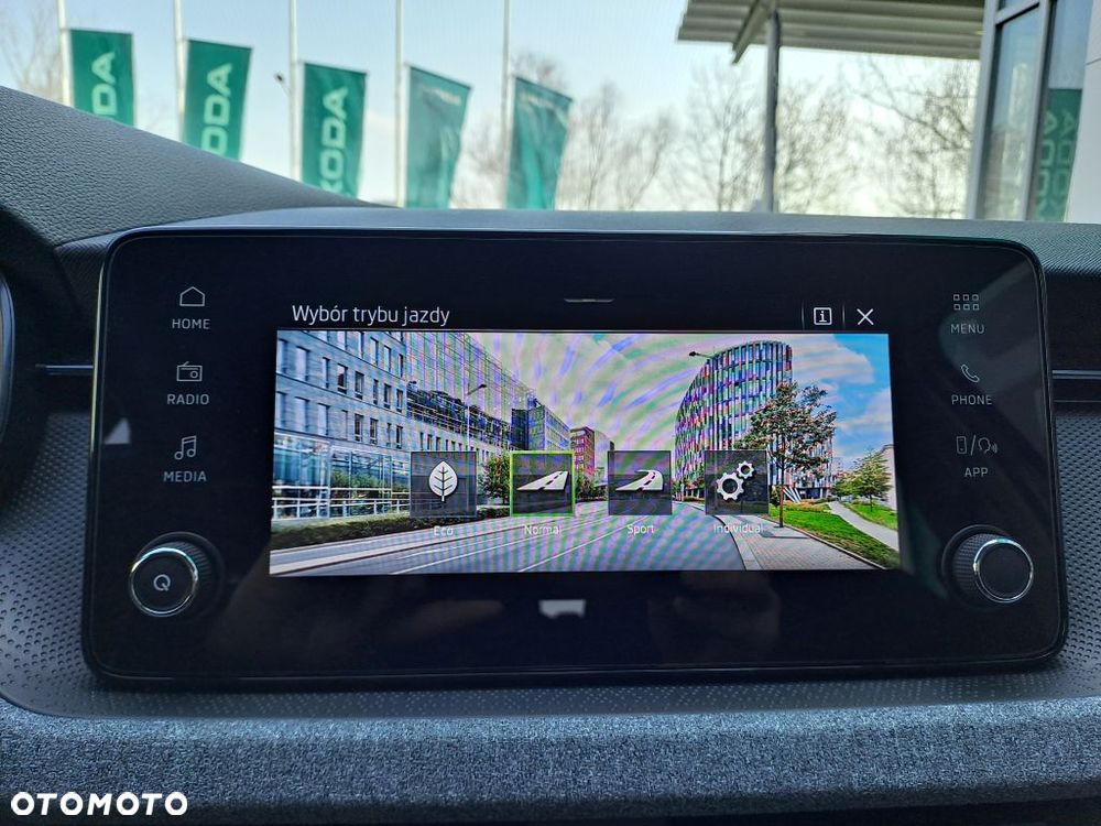 Skoda Scala 1.0 TSI Edition 130 - 12