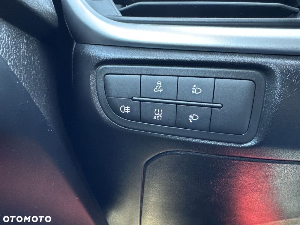 Fiat Tipo 1.4 T-Jet 16v Street - 22