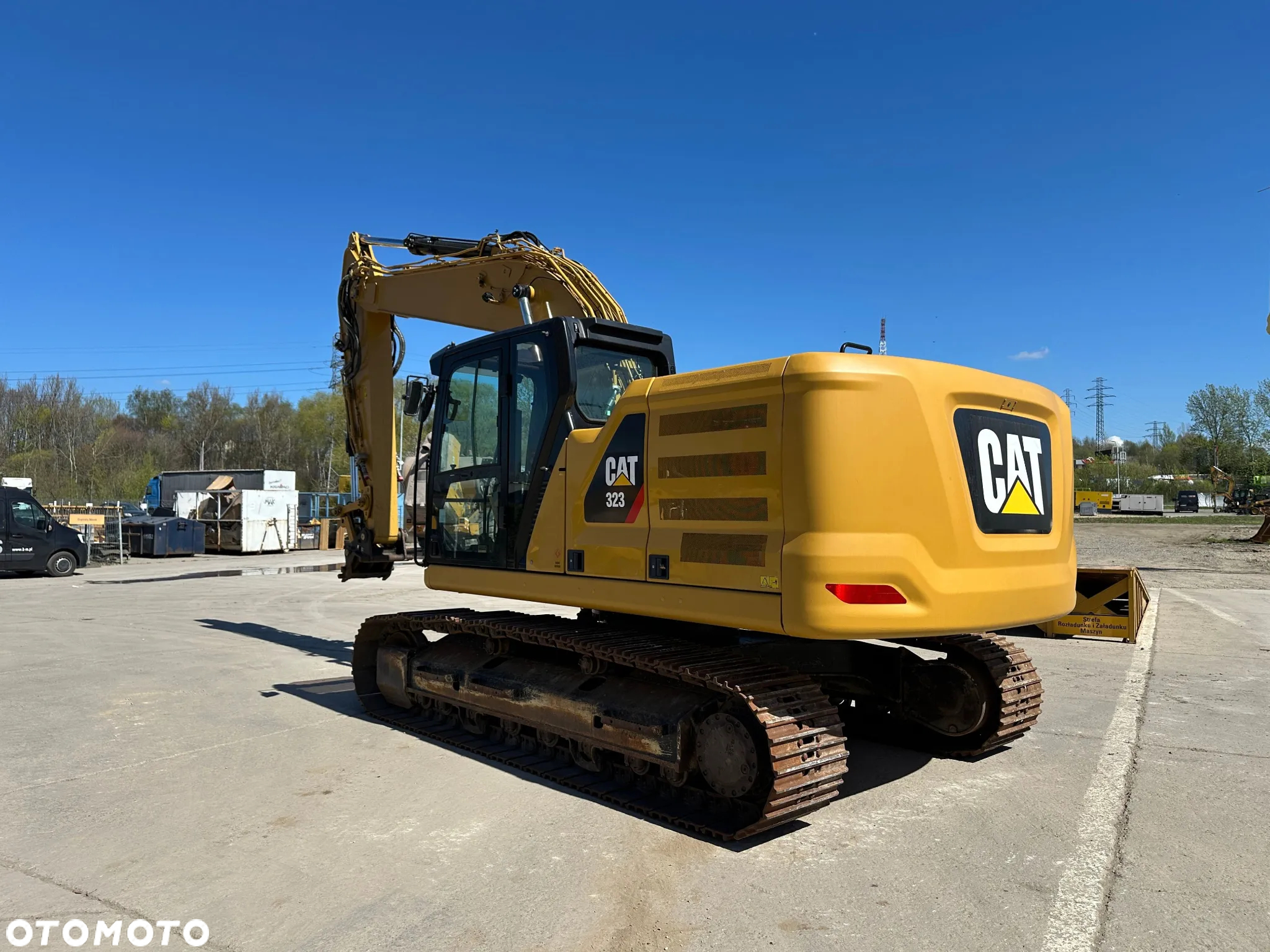 Caterpillar 323 - 6