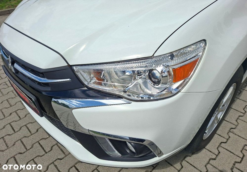 Mitsubishi ASX - 4