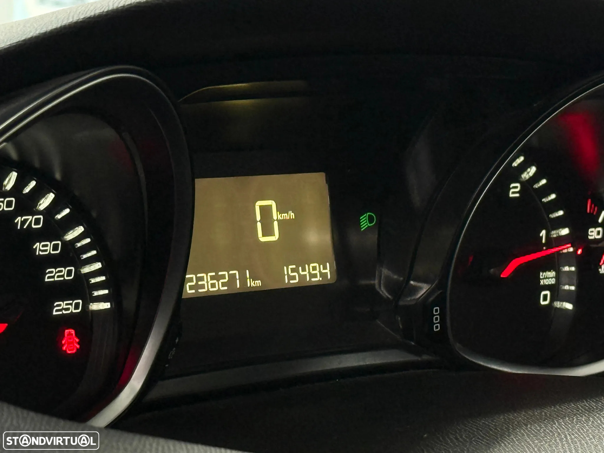 Peugeot 308 SW 1.6 BlueHDi Active - 9