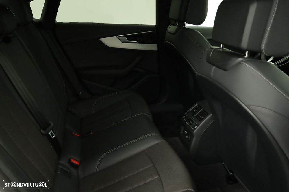 Audi A5 Sportback 40 TDI Advanced S tronic - 4
