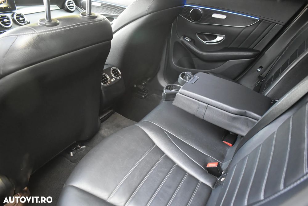 Mercedes-Benz GLC - 14