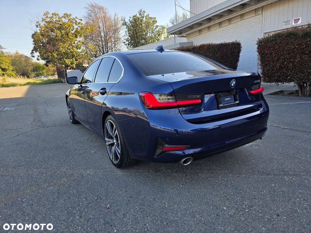 BMW Seria 3 330i Luxury Line - 7