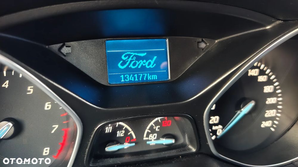 Ford Focus - 21