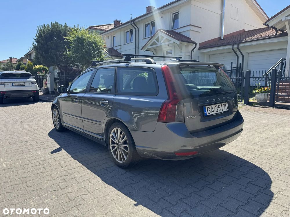 Volvo V50 D2 Kinetic - 7