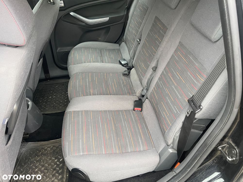 Ford Focus C-Max 1.8 Fun - 12