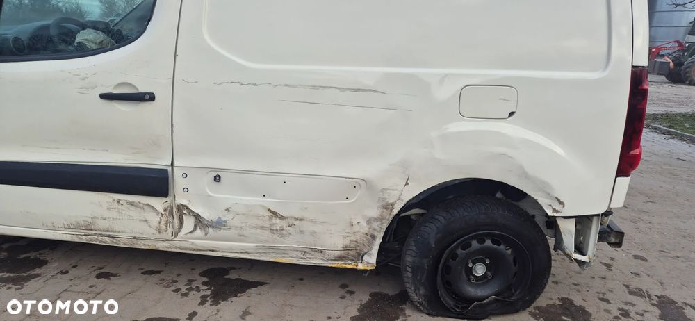 Citroën BERLINGO - 8