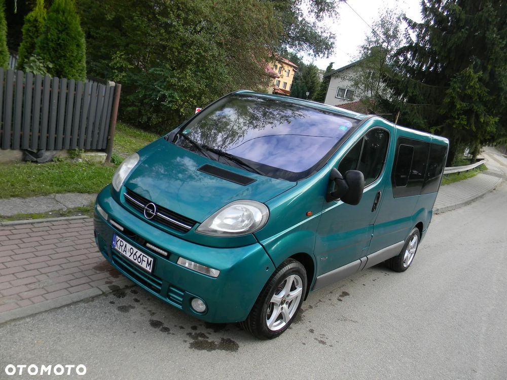 Opel Vivaro - 31