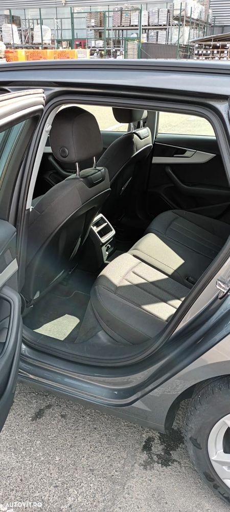 Audi A4 40 TDI S tronic - 5