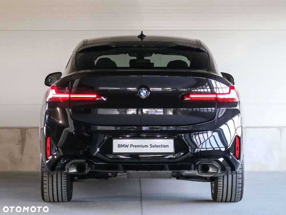 BMW X4 - 10