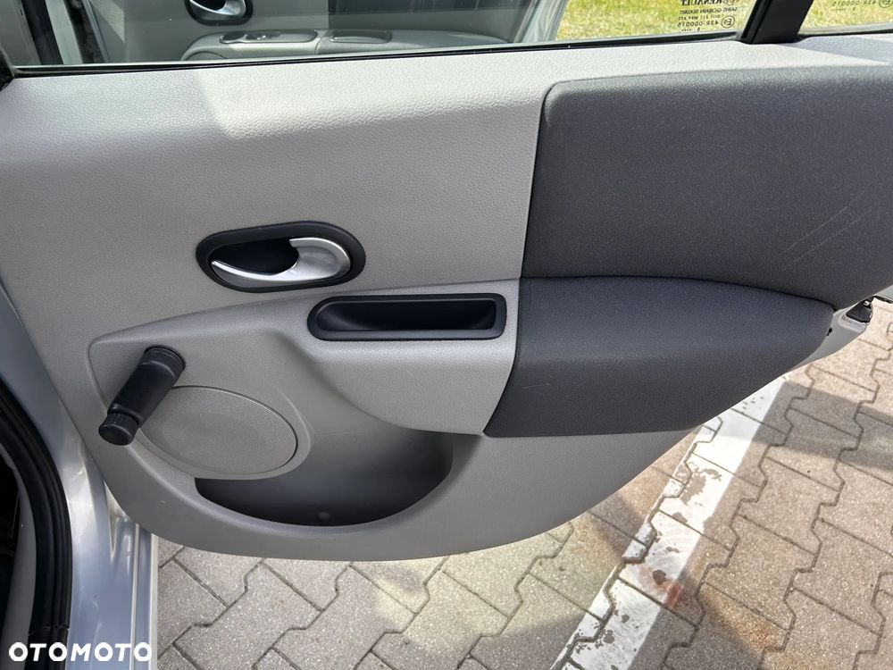 Renault Modus 1.2 16V Cite - 13