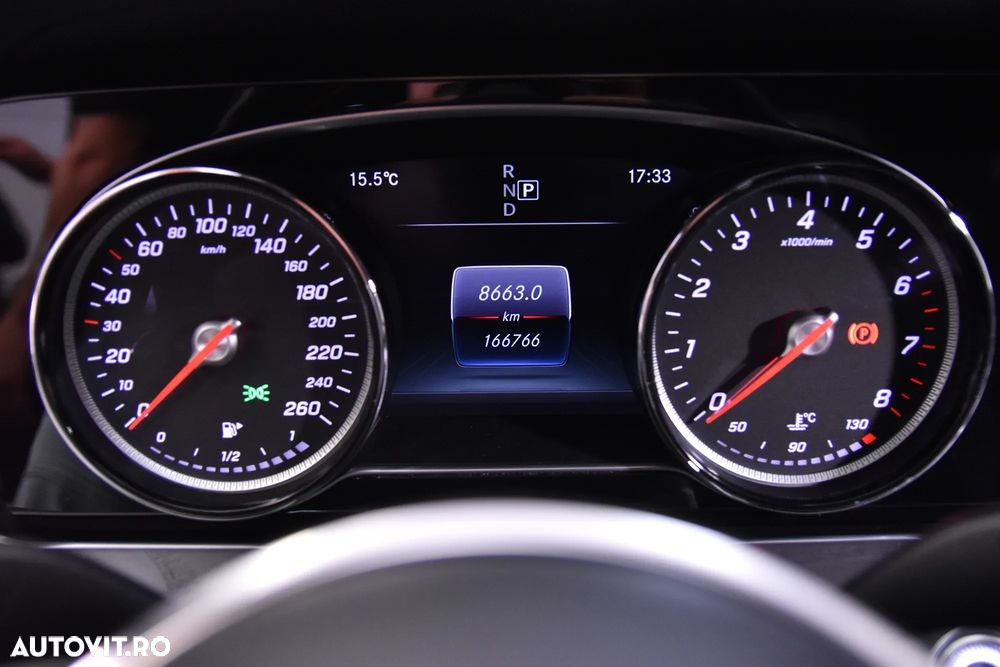Mercedes-Benz E 200 Aut. - 10