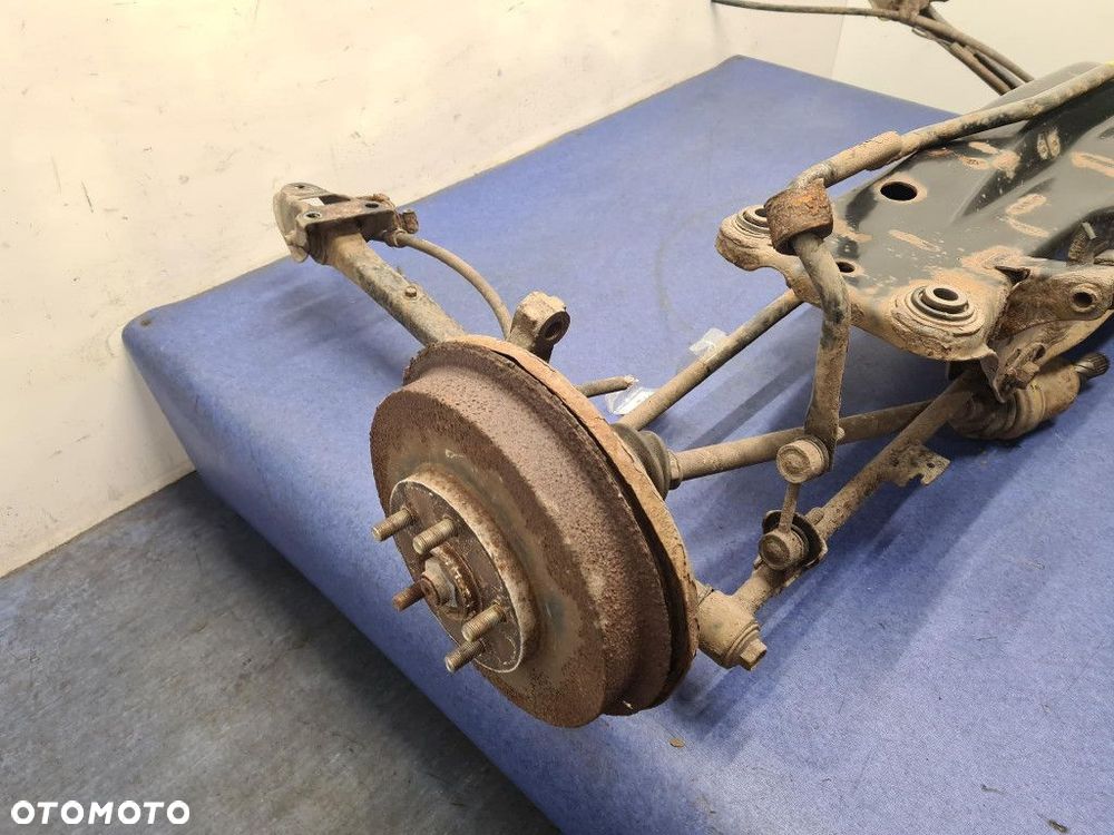 SUBARU FORESTER II LIFT 2.0B AUTOMAT BELKA ZAWIESZENIA TYŁ - 4