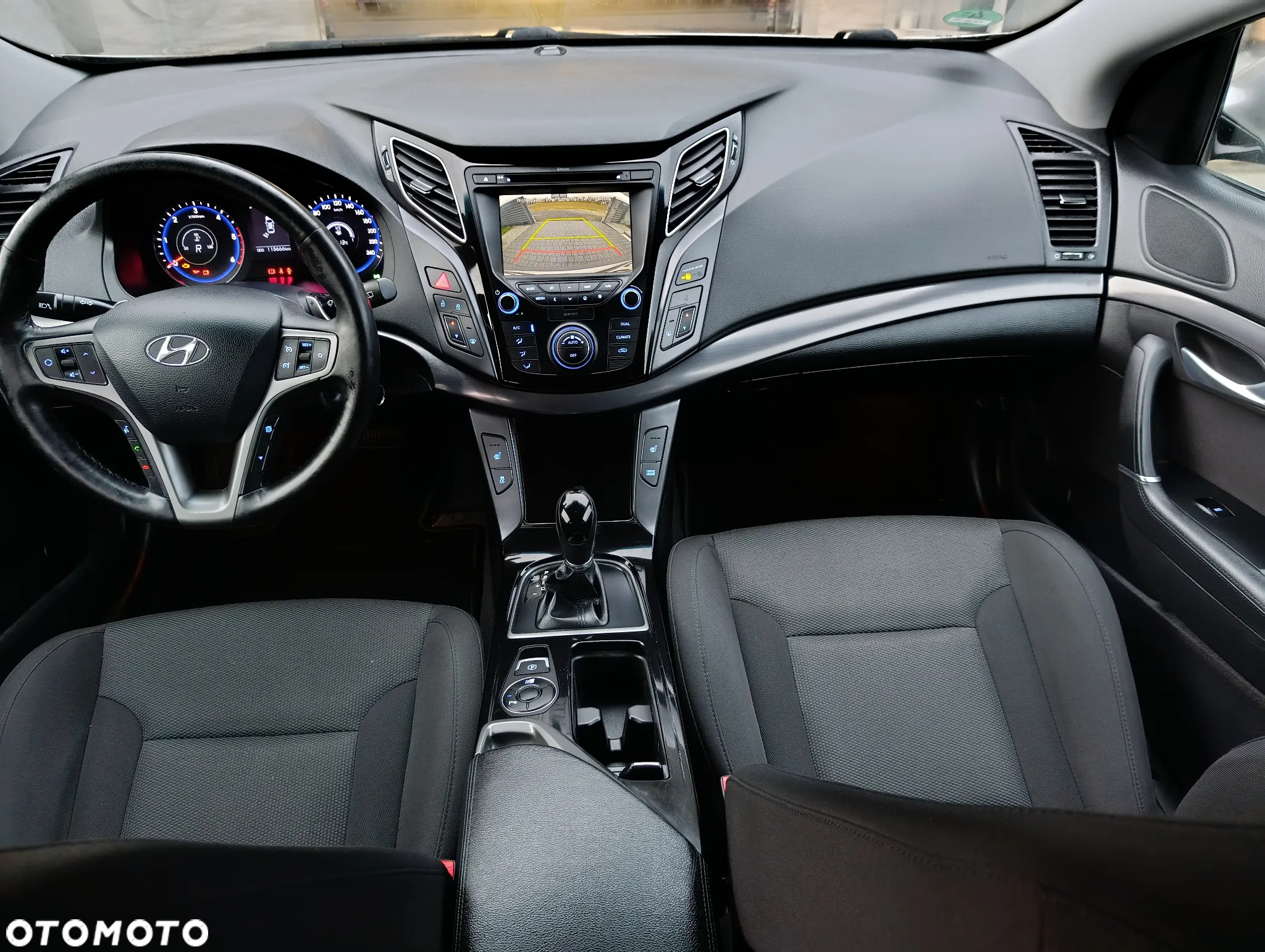 Hyundai i40 1.7 CRDi Comfort DCT - 8