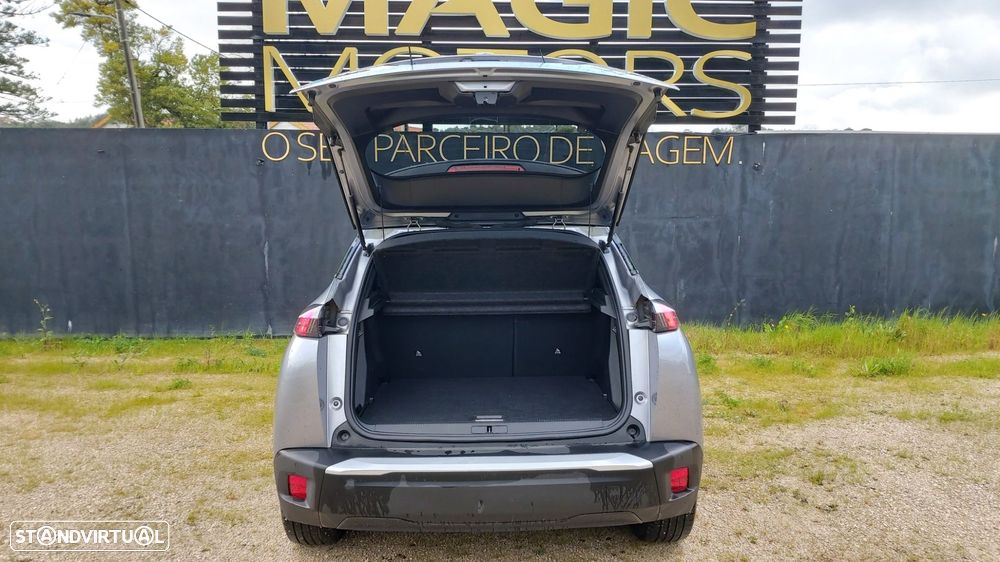 Peugeot e-2008 50 kWh GT Pack - 18