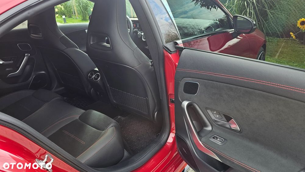 Mercedes-Benz CLA 250 mHEV 4-Matic AMG Line 8G-DCT - 29