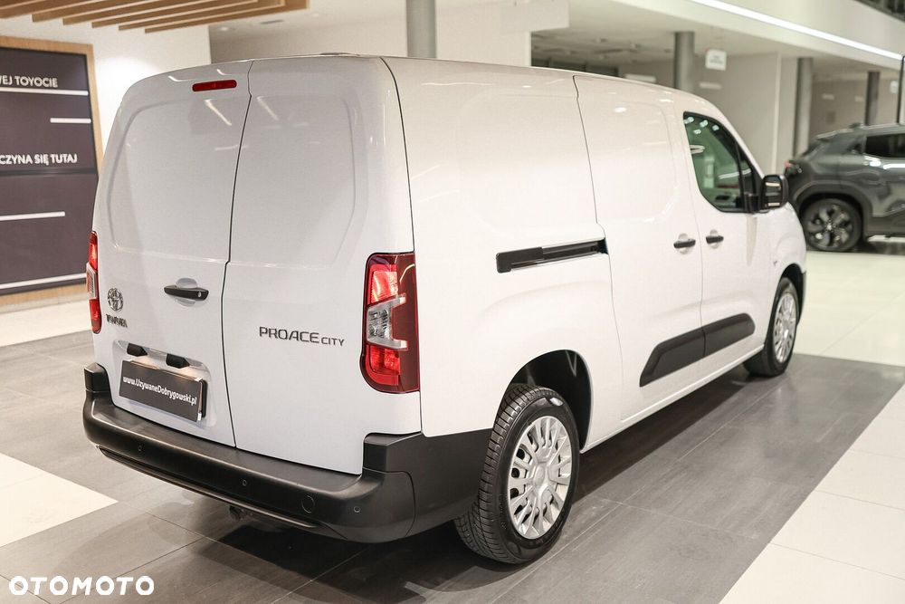 Toyota PROACE CITY - 10
