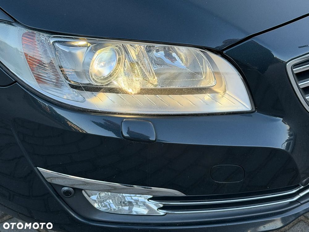 Volvo V70 D4 Geartronic Summum - 26