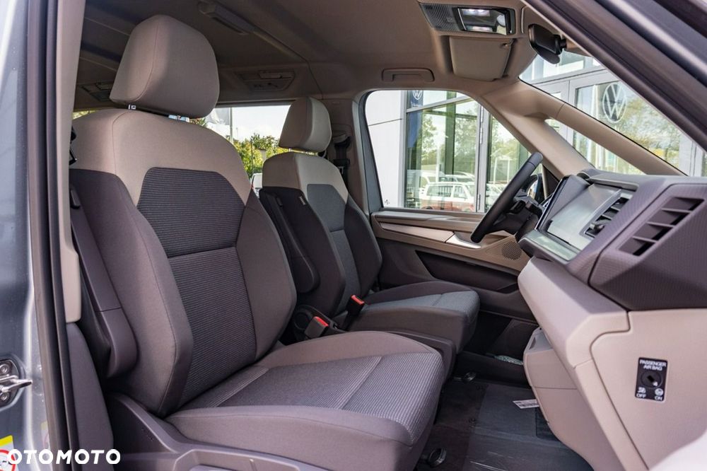 Volkswagen Multivan - 15