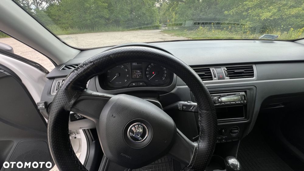Skoda RAPID 1.2 Active - 11