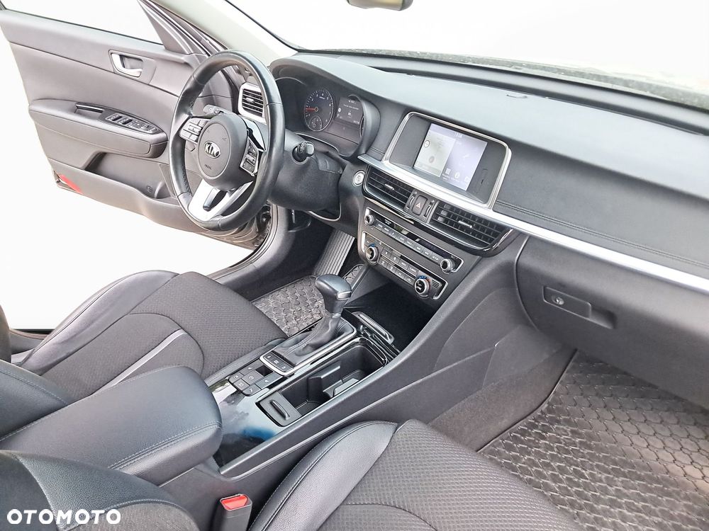 Kia Optima 1.6 T-GDI L DCT - 32