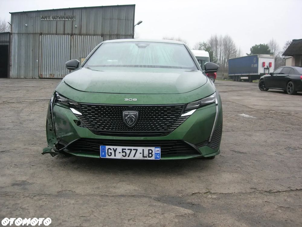 Peugeot 308 1.2 mHEV GT Exclusive S&S e-DCS6 - 7