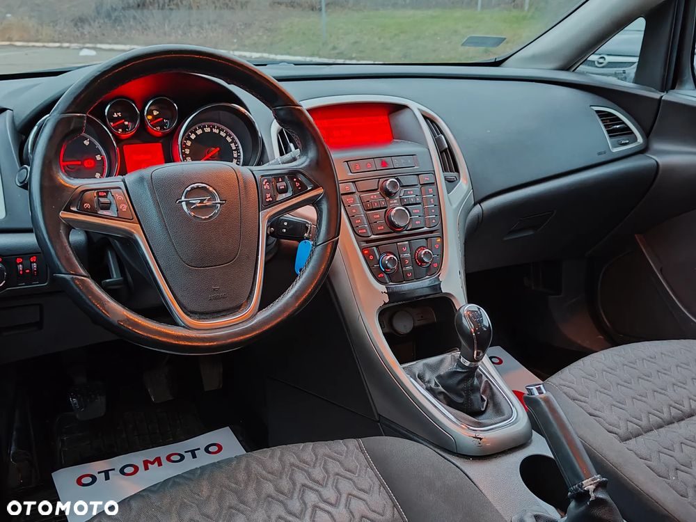 Opel Astra 1.7 CDTI Cosmo - 15