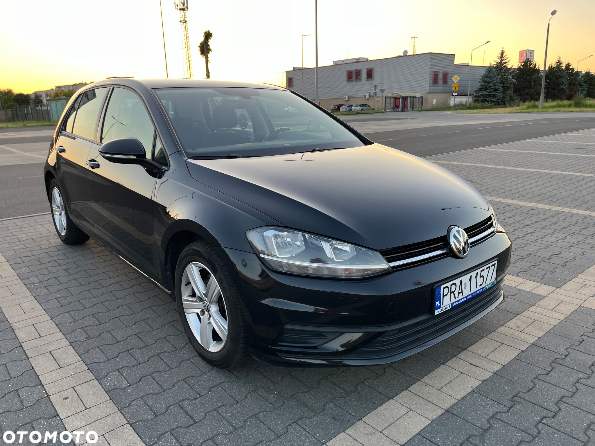 Volkswagen Golf VII 1.6 TDI BMT Trendline - 3