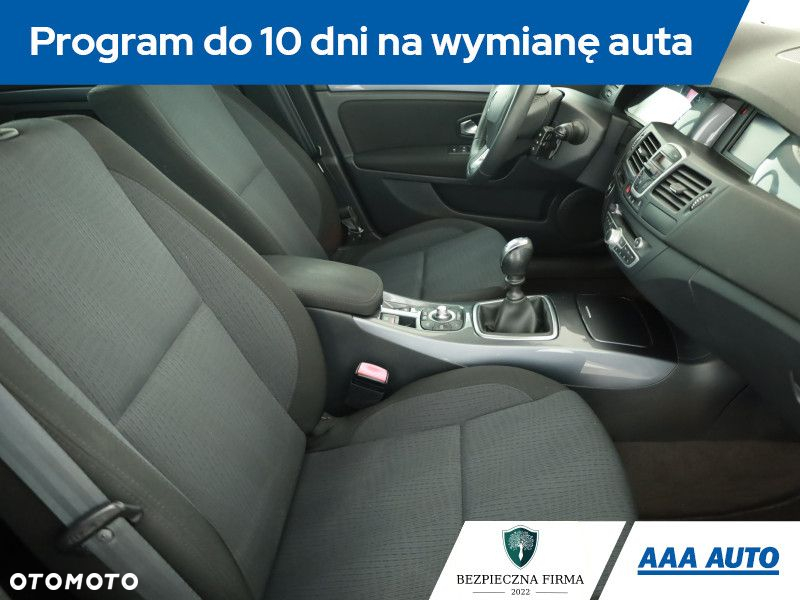 Renault Laguna - 8
