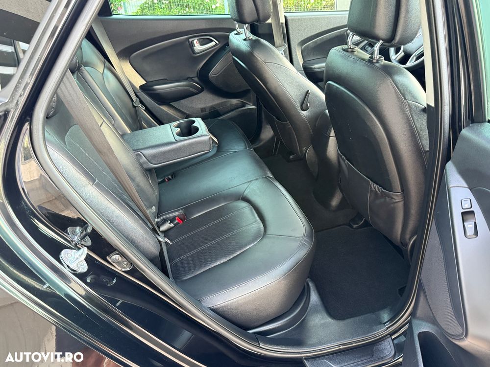 Hyundai ix35 2.0 CRDI 4WD Automatik Style - 26