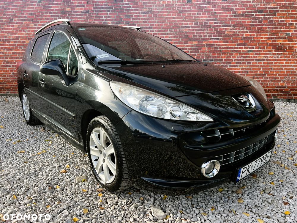 Peugeot 207 - 3