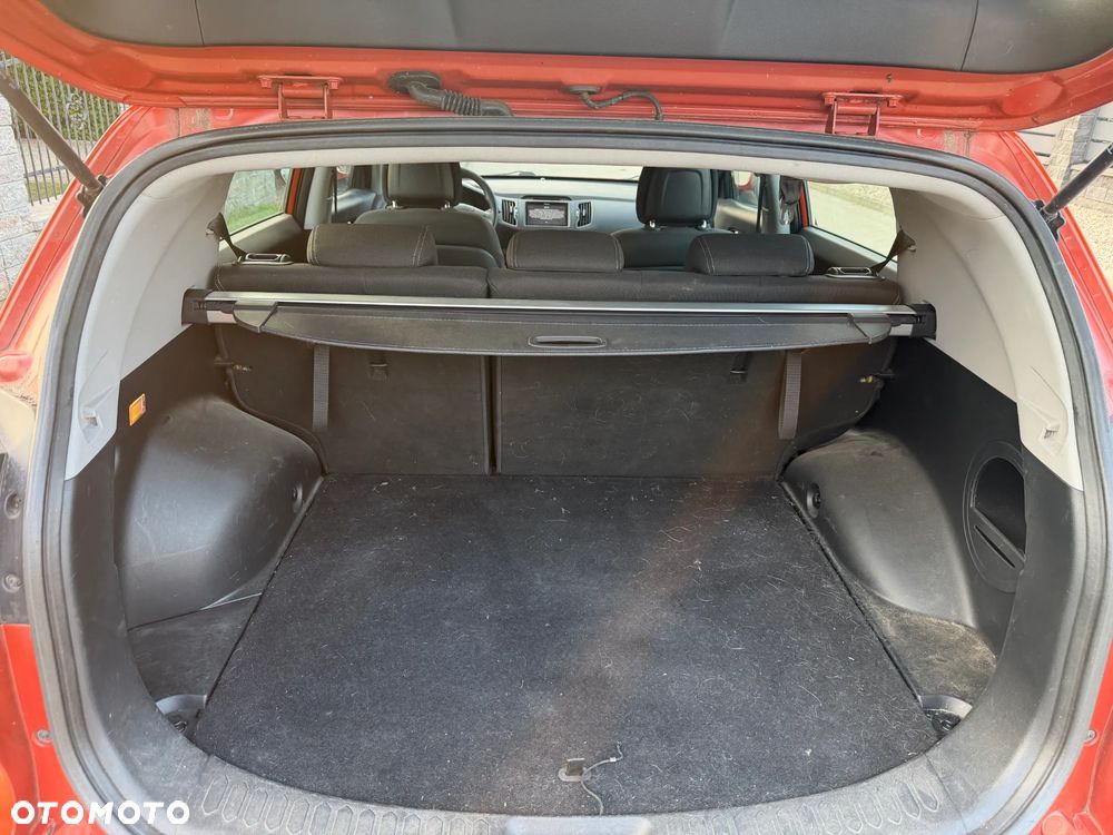 Kia Sportage 2.0 CVVT 2WD Attract - 19