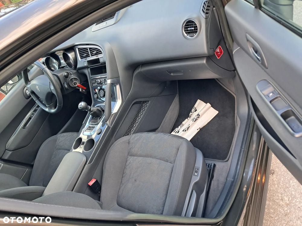 Peugeot 3008 HDi FAP 150 Business-Line - 19