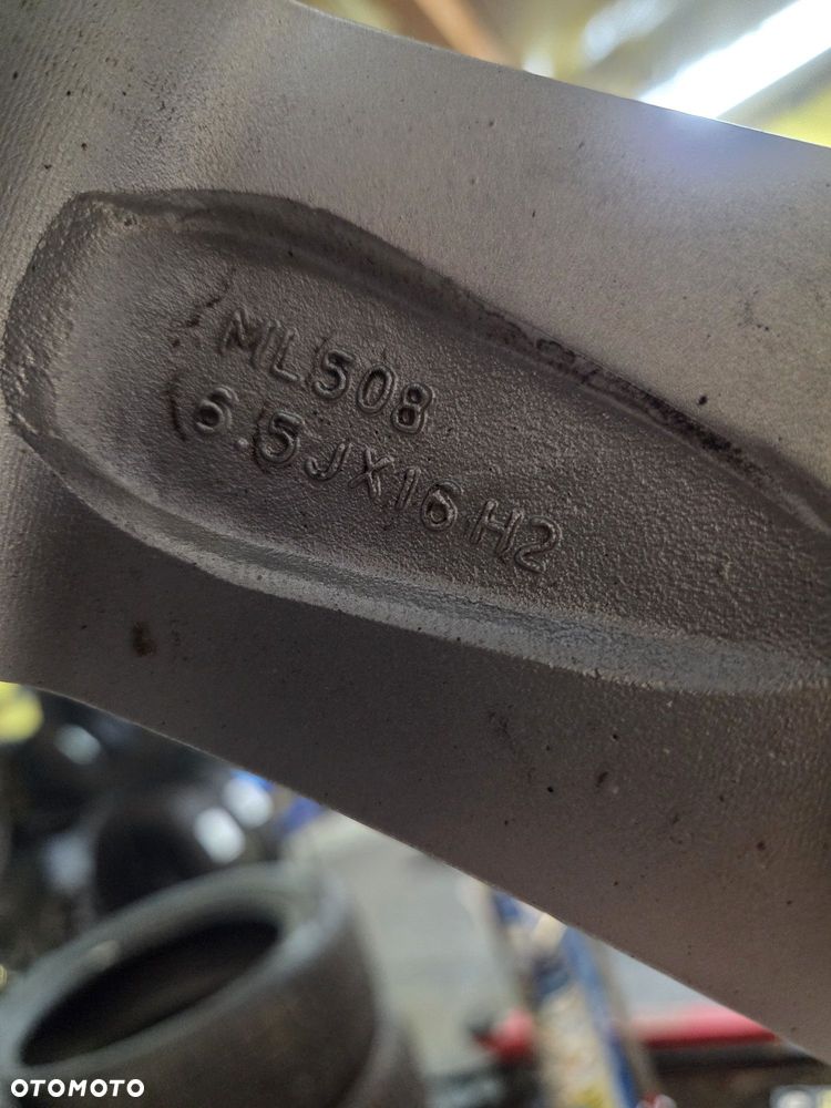 Felgi Aluminiowe 5x114,3 6,5Jx16 ET36 Kia Huinday Toyota - 5