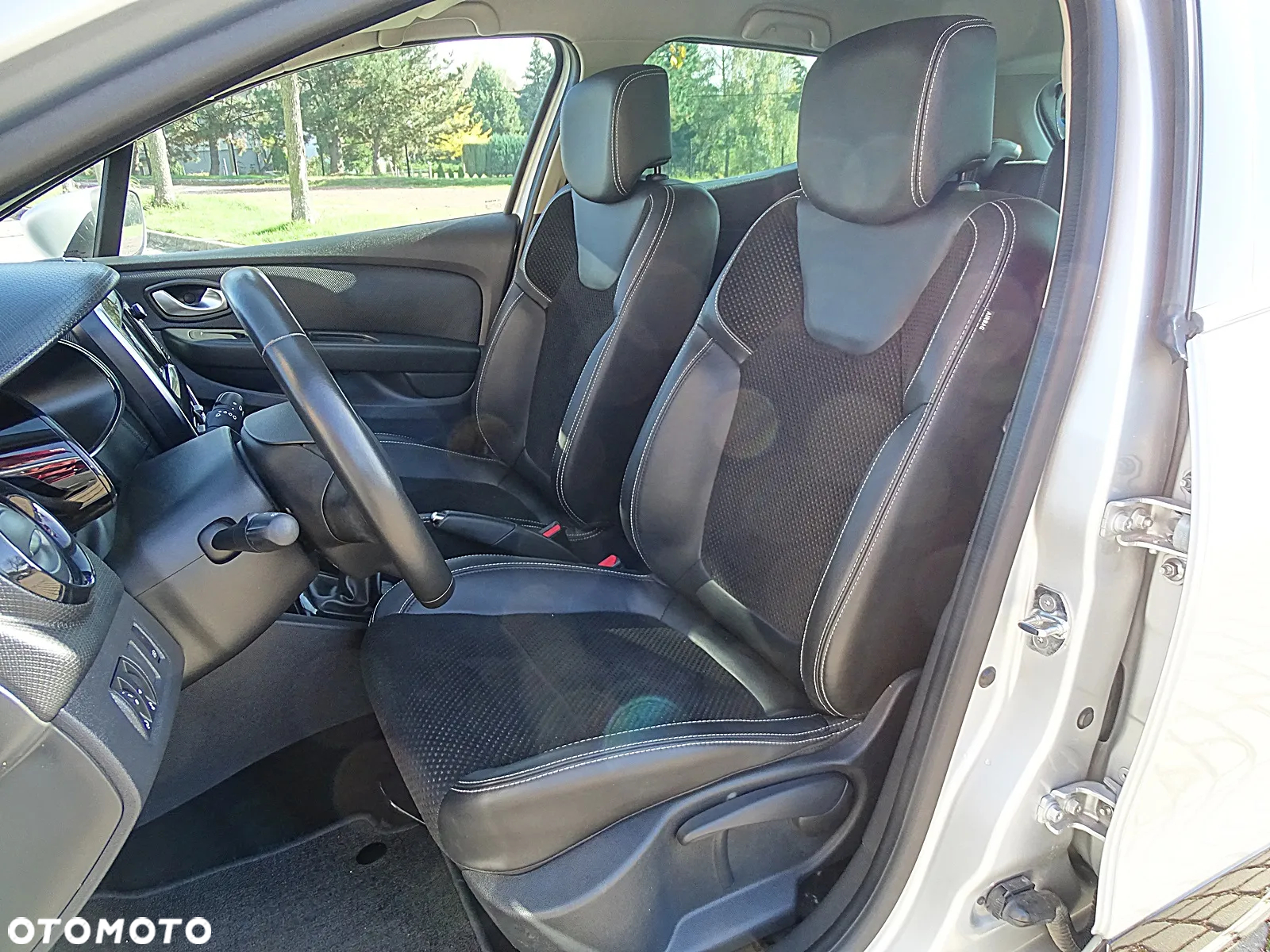 Renault Clio 1.5 dCi Energy Alize - 28
