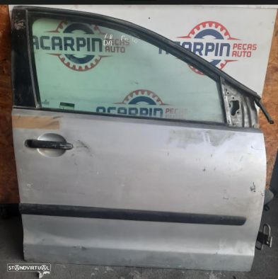 Porta Frente Direita VW Polo 9N Ano 2003 - 1