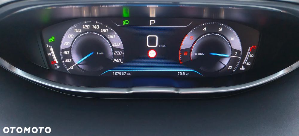 Peugeot 5008 BlueHDi 180 EAT8 GT - 24