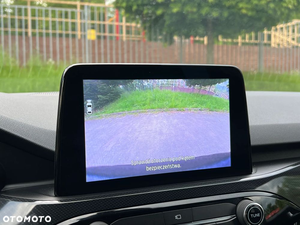 Ford Kuga 2.0 EcoBlue Hybrid ST-LINE X - 26