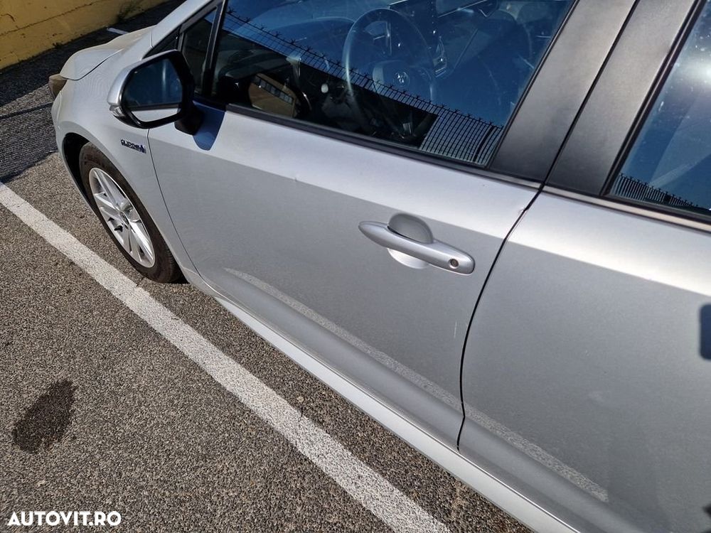 Toyota Corolla 1.8 HSD Dynamic - 6