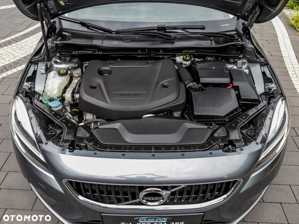 Volvo V40 D2 Drive-E Momentum - 31